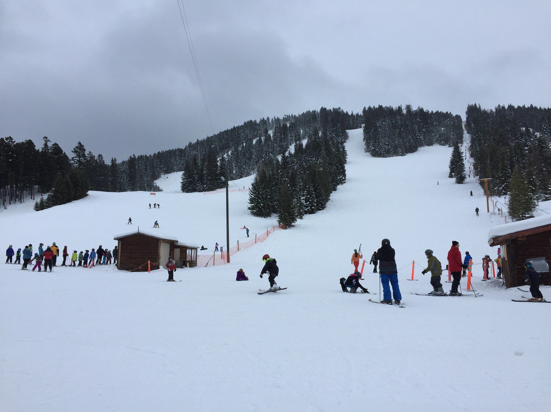 Harper Mountain Ski and Snowboard Hill-坎卢普斯必去景点