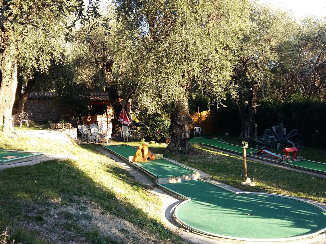 Castellar旅游景点-Mini-golf du Pian