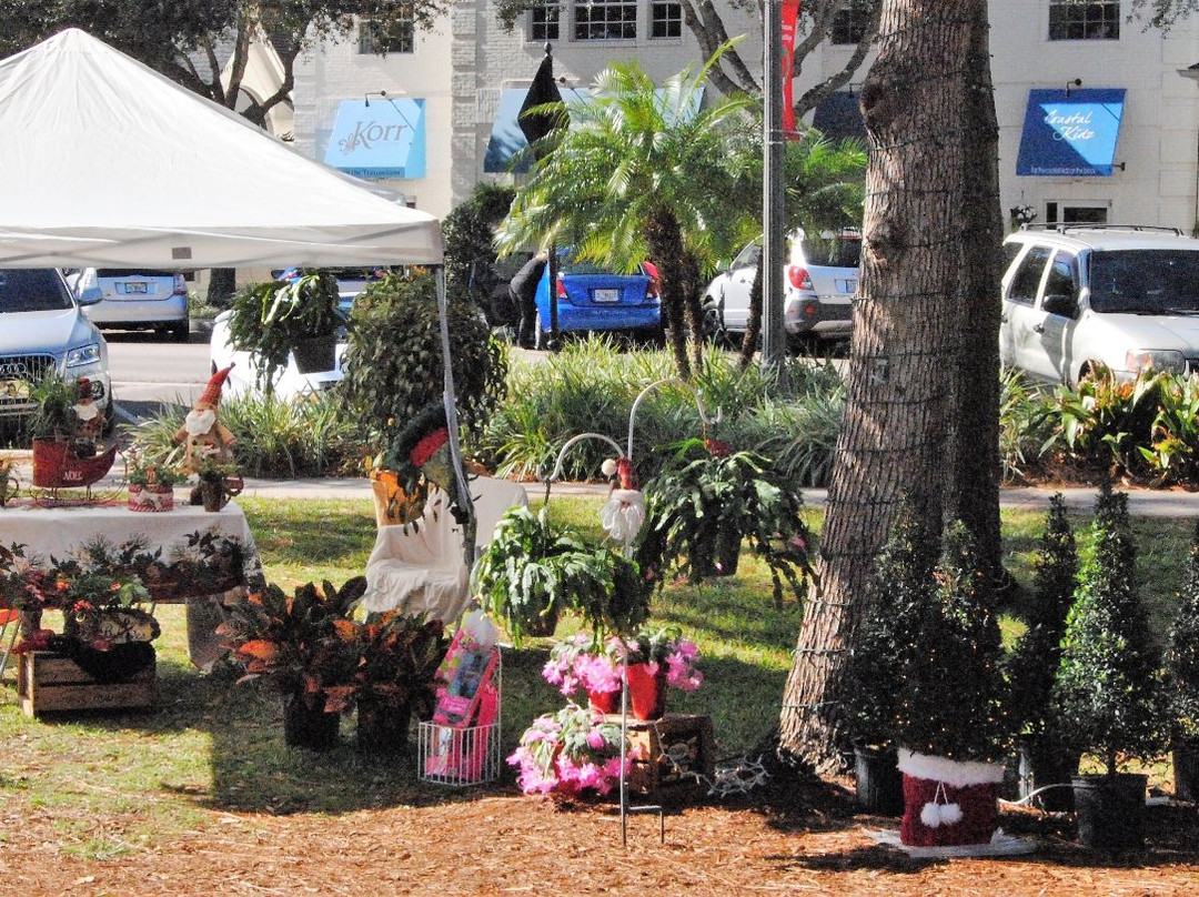 Lake Mary Farmer's Market-玛丽湖必去景点