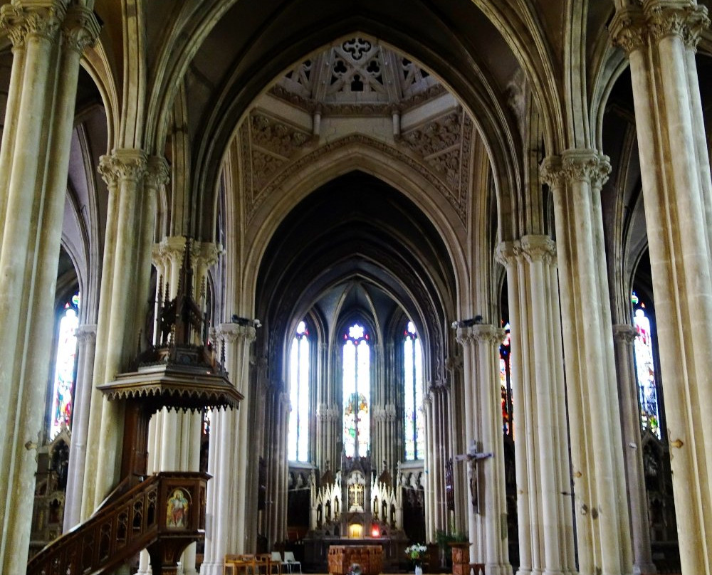 église Saint Léon景点图片
