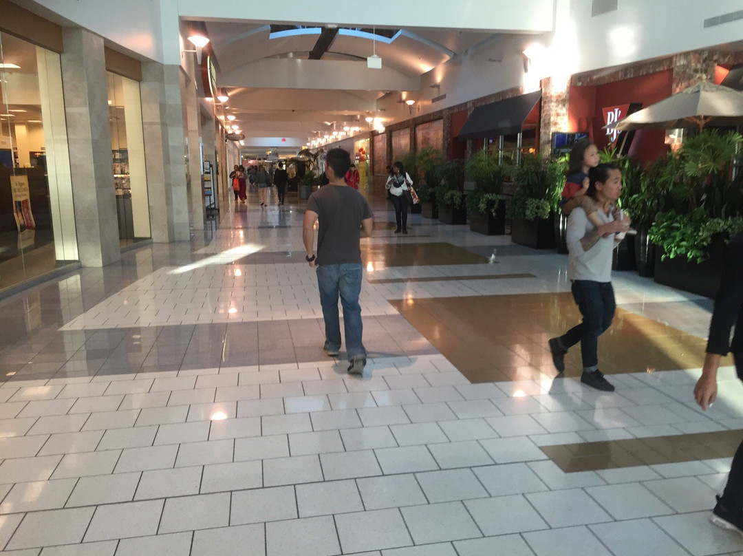 The Shops at Tanforan-圣布鲁诺必去景点