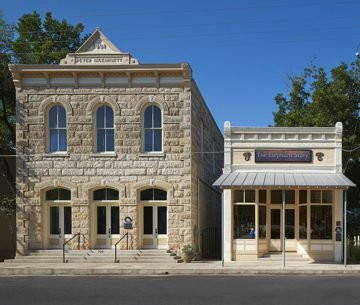 The Elephant Story-Comfort必去景点