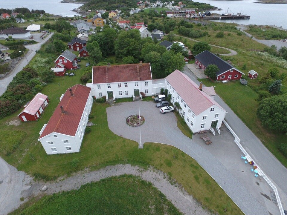 Abelvaer Gaard