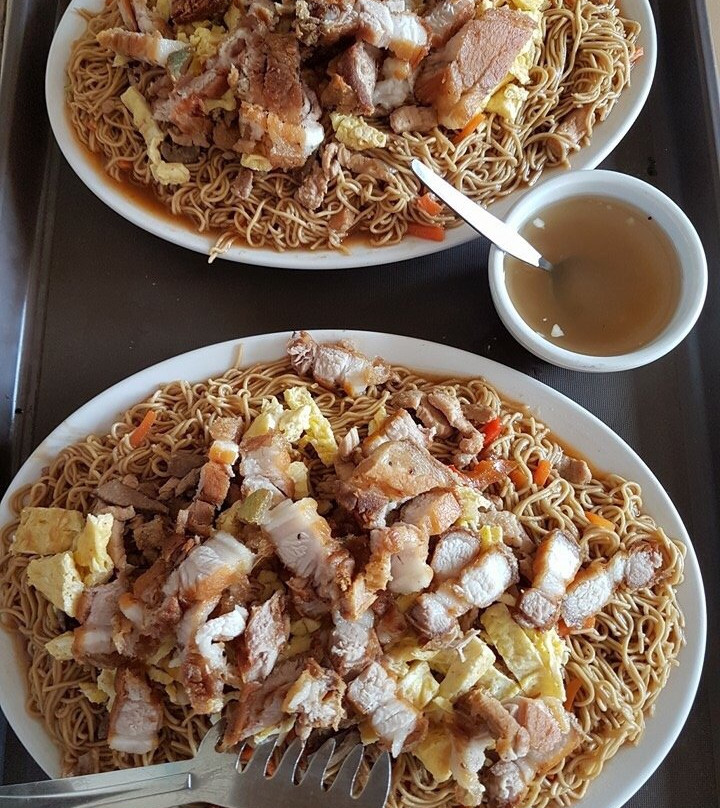 拉斯皮纳斯市餐馆和美食-Skillets and Grill