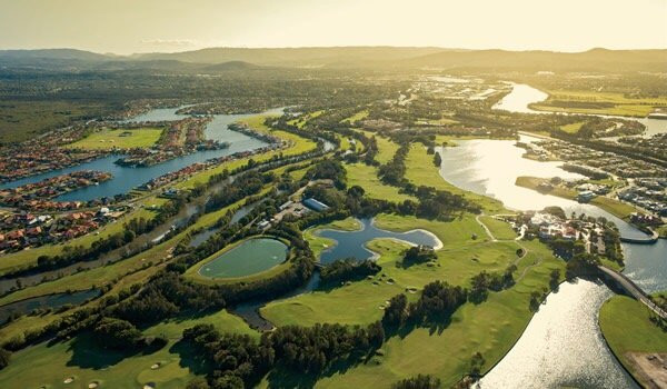 Hope Island Resort主图