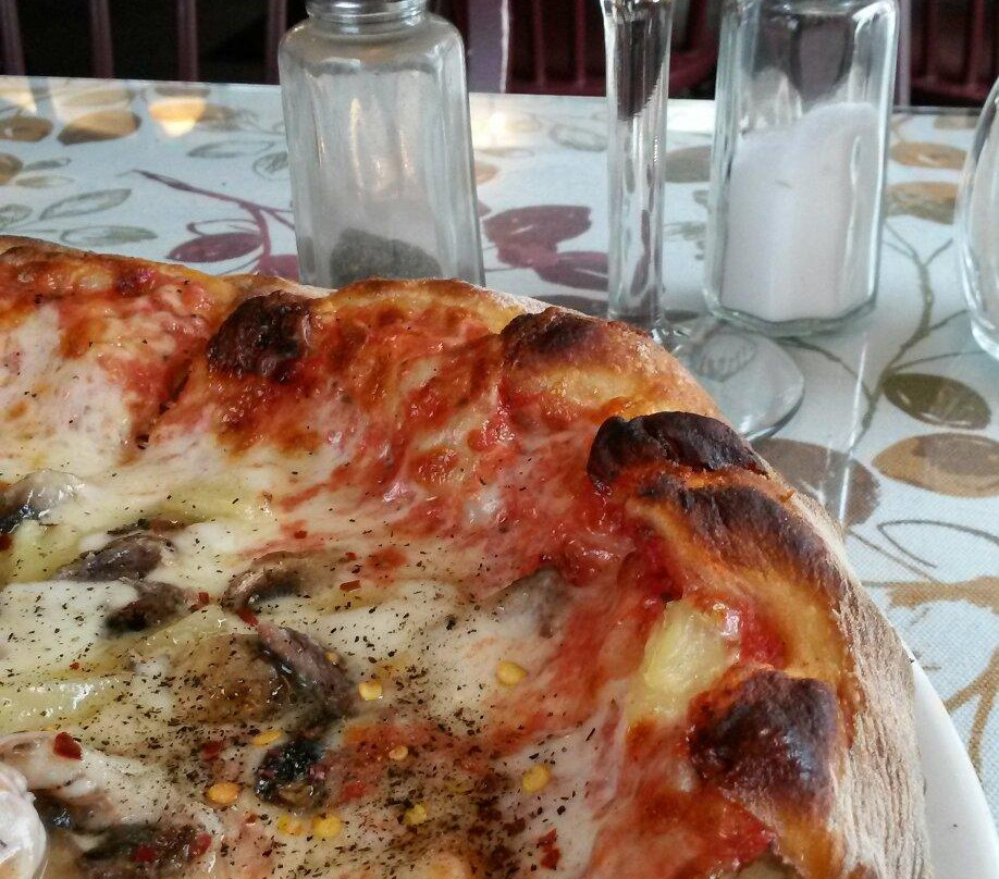 North Easton餐馆和美食-Mario's Trattoria