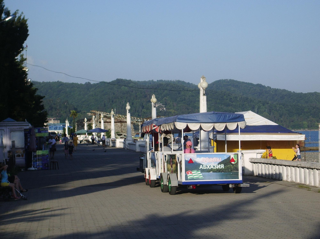 Sukhumi Embankment景点图片