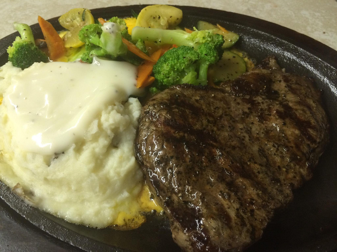 Berryville餐馆和美食-The Horseshoe Grill