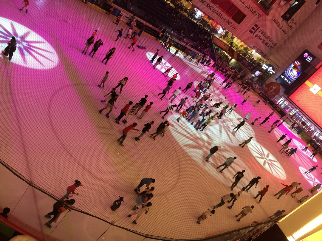 迪拜溜冰场景点图片