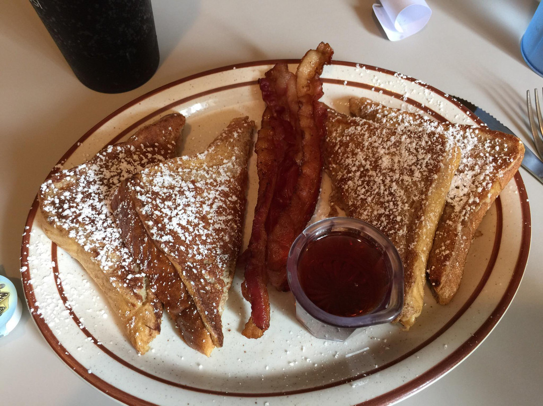 Counselor餐馆和美食-Sportsman Bar and Grill