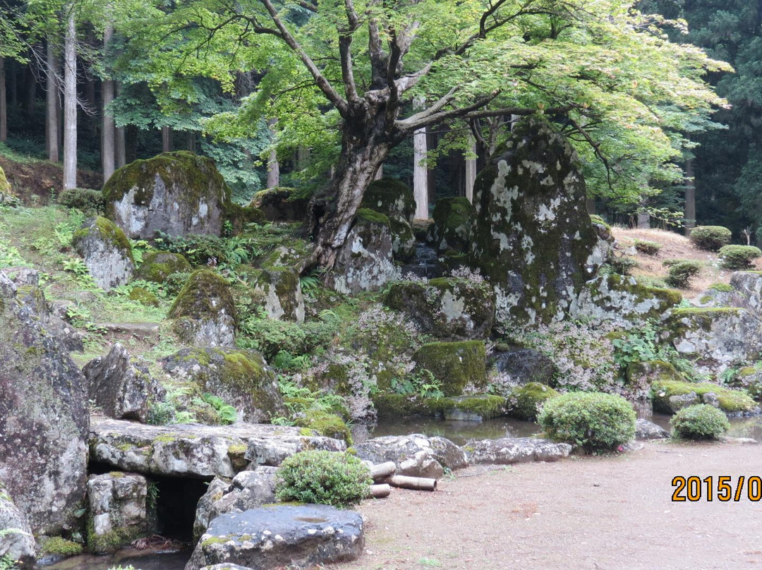 Suwa Yakata Remains Garden景点图片