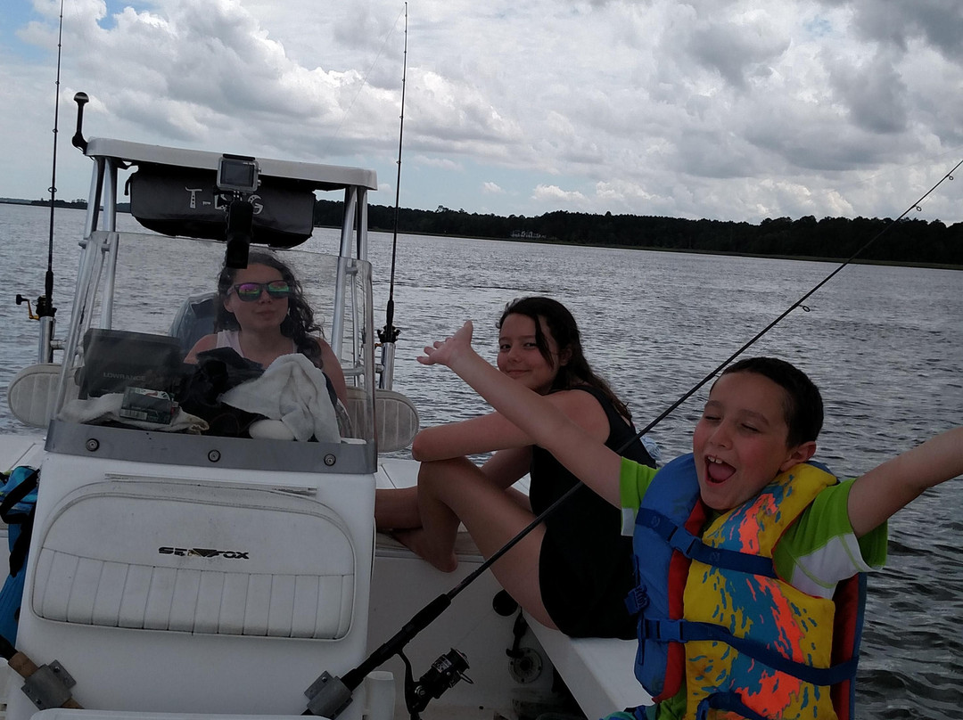 Low Country Inshore Expeditions-查尔斯顿必去景点