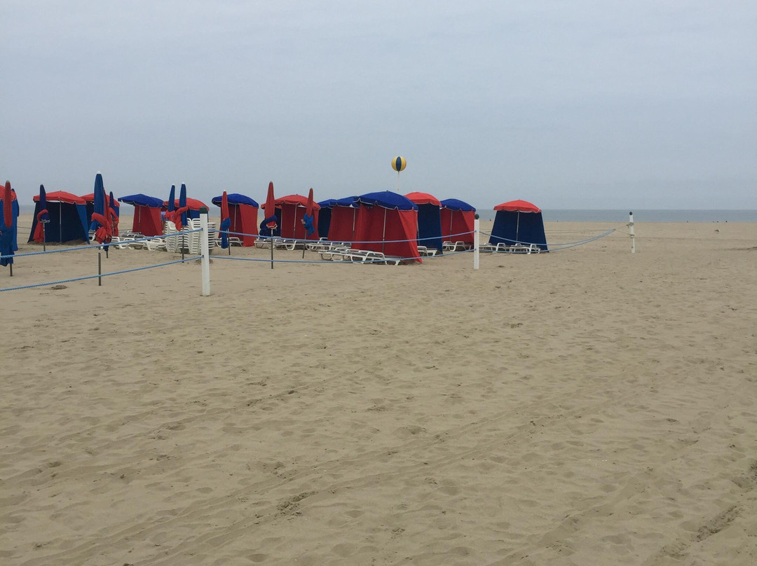 Le Bac de Trouville Deauville-特鲁维尔海滨城必去景点