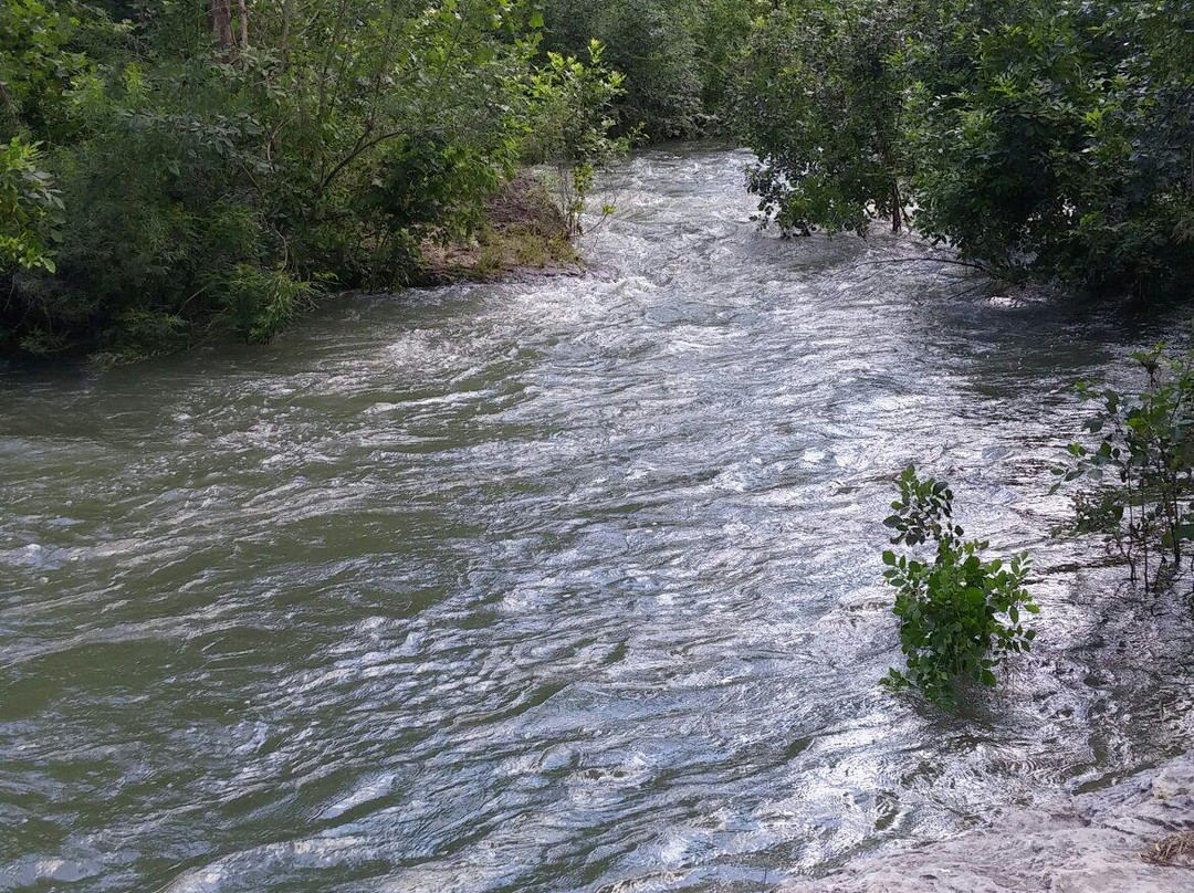 San Gabriel River景点图片