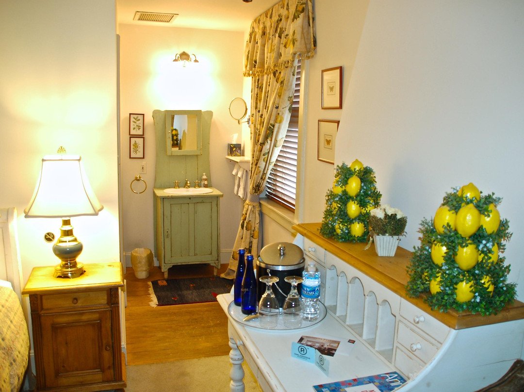 Reynolds Tavern主图