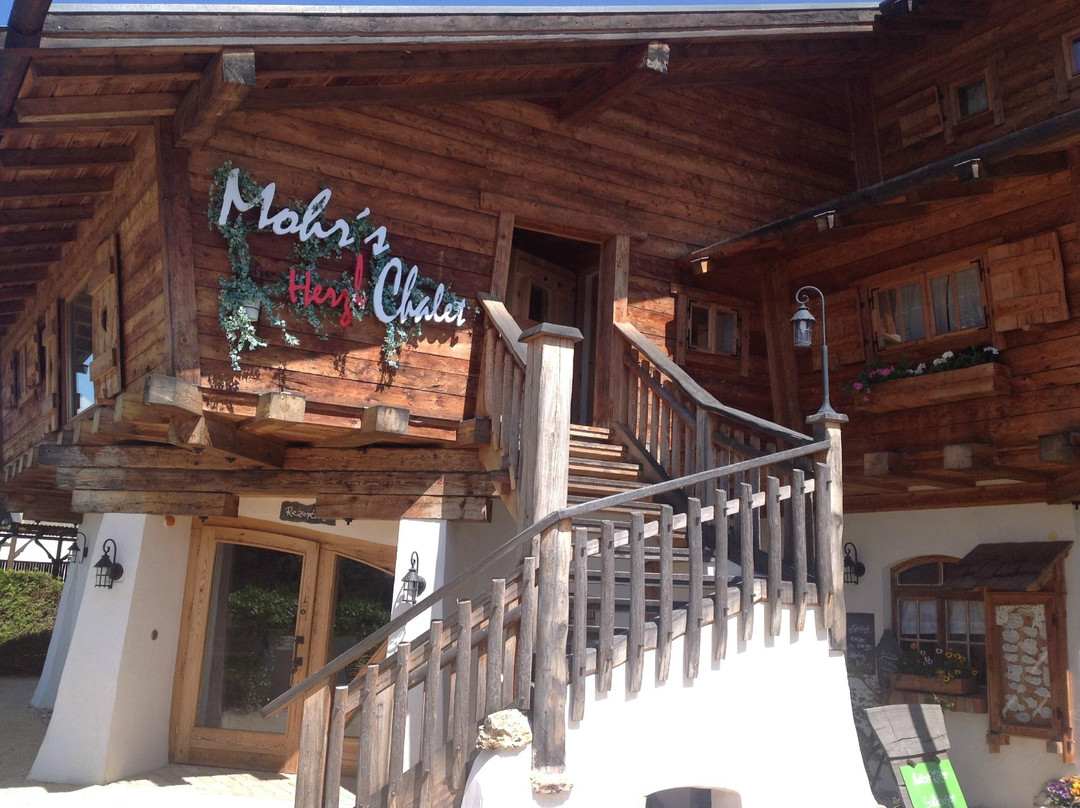 莫尔赫茨尔木屋酒店