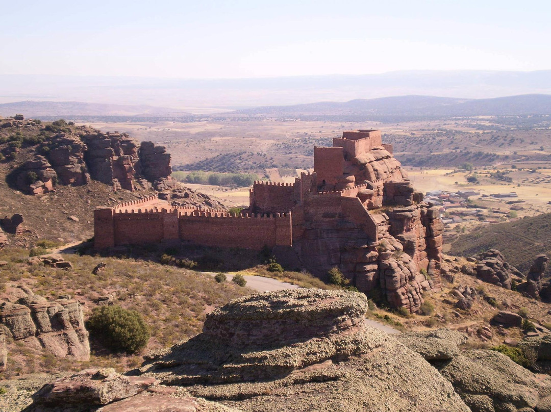 Castillo de Peracense-Peracense必去景点