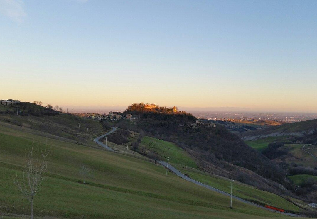 Rocca Santa Maria-Serramazzoni必去景点