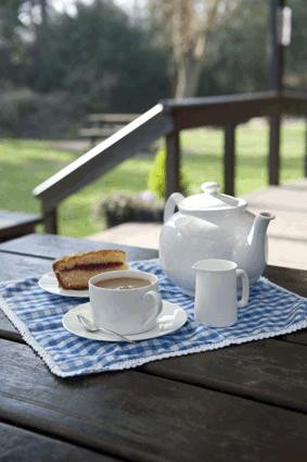 Colne Valley Park Visitor Centre and Riverside Café-Denham必去景点