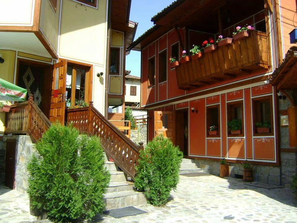 Panagyurishte酒店住宿-Guest House Todorini kashti