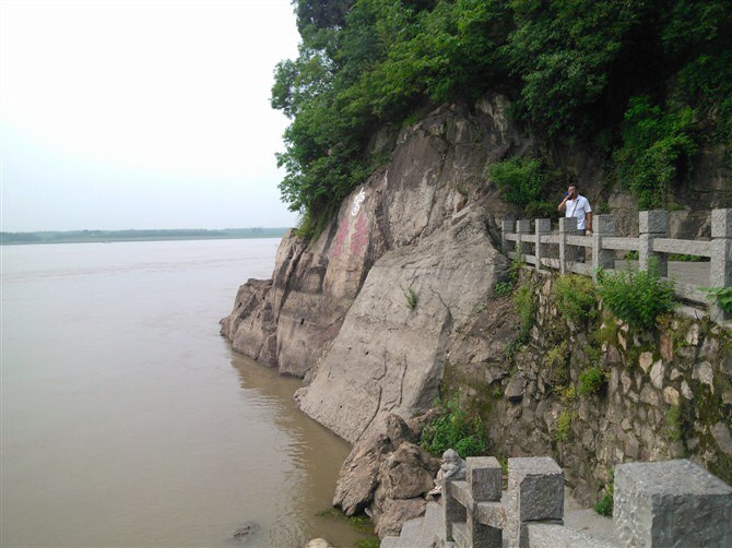 三国赤壁古战场风景区-赤壁市必去景点