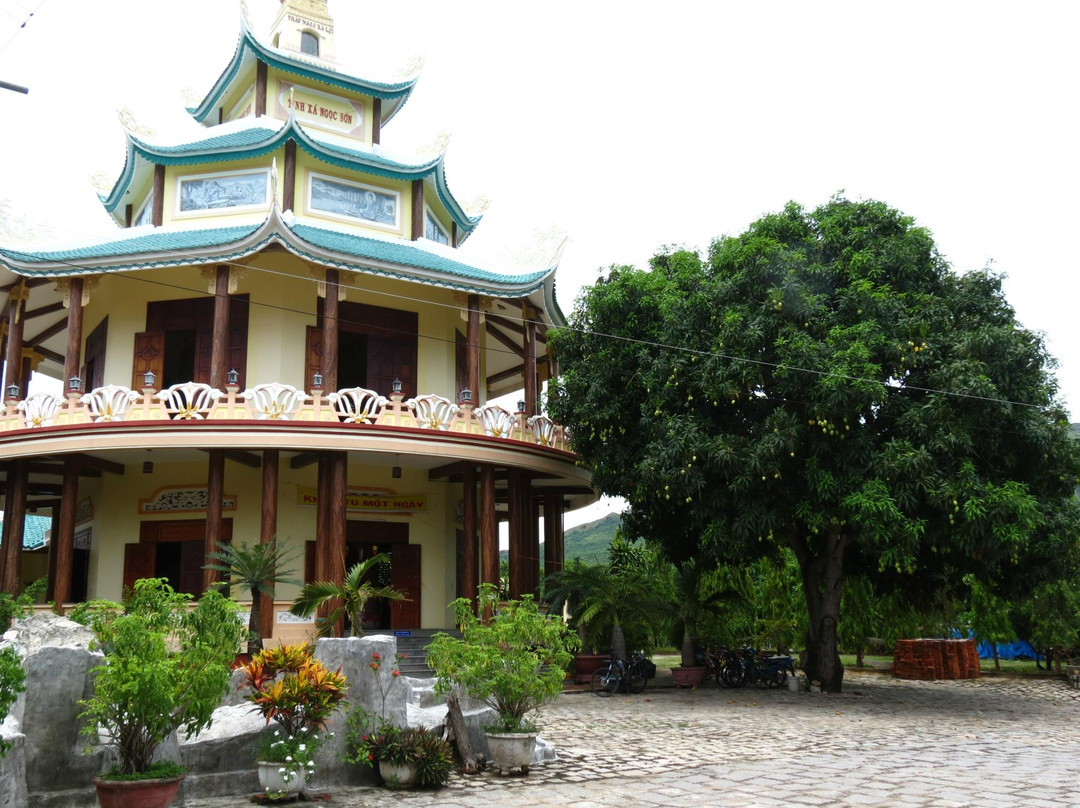 悦活越南－户外活动与潜水中心-芽庄必去景点