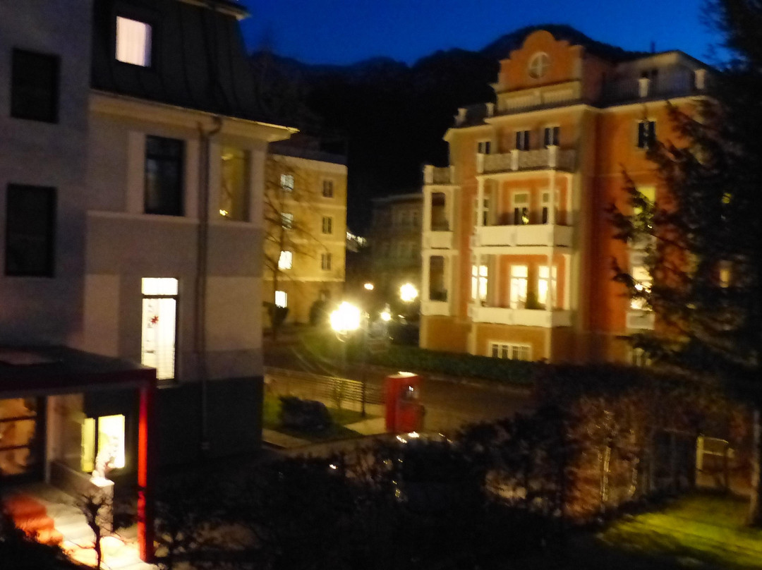 巴特赖兴哈尔酒店住宿-Hotel Vier Jahreszeiten