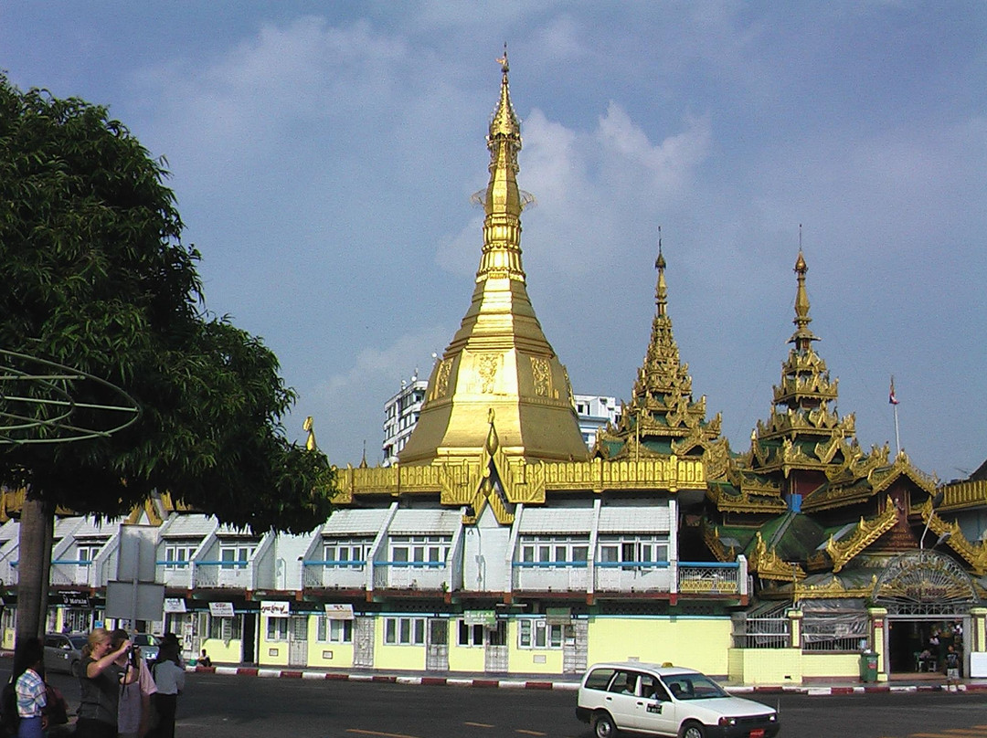 司雷宝塔-仰光必去景点