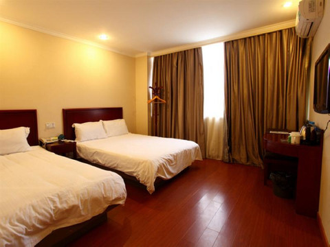 格林豪泰上海光大会展快捷酒店主图