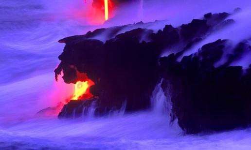 Hawaiian Lava Boat Tours景点图片