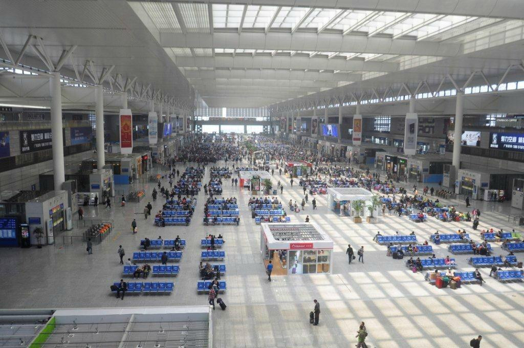 上海虹桥火车站-上海市必去景点