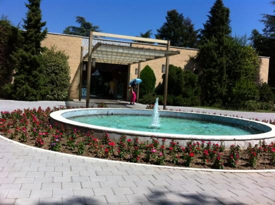 Josip Broz Tito Mausoleum-贝尔格莱德必去景点