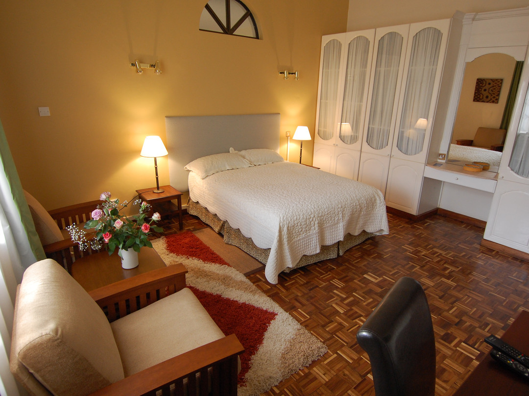 Ruaka酒店住宿-Tara Suites