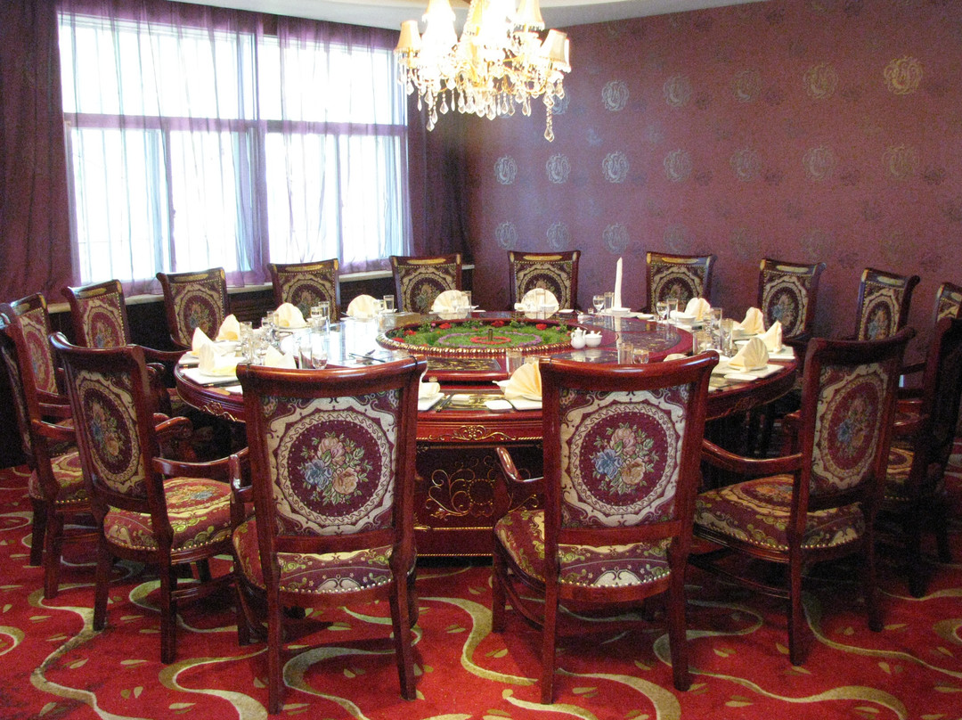 梨都大酒店主图