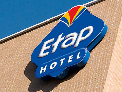 柏林舍纳费尔德机场宜必思快捷酒店