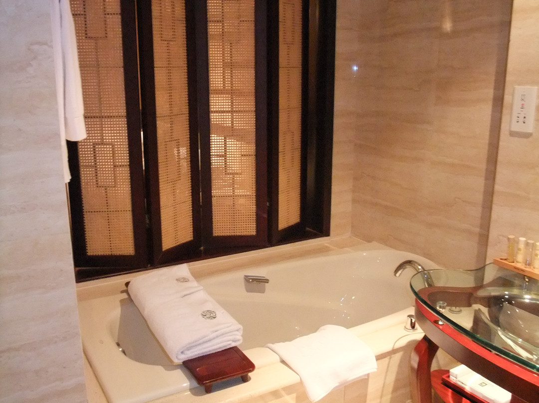 杭州蓝天清水湾酒店（西湖雷峰塔店）主图