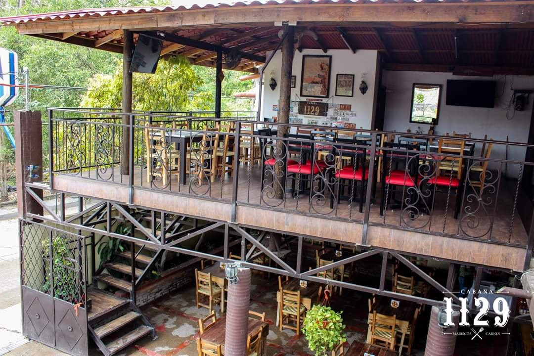 Ebano Municipality餐馆和美食-Cabana 1129