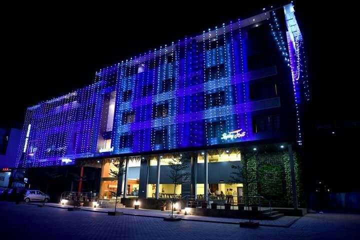 Mangaon酒店住宿-Hotel PG Regency