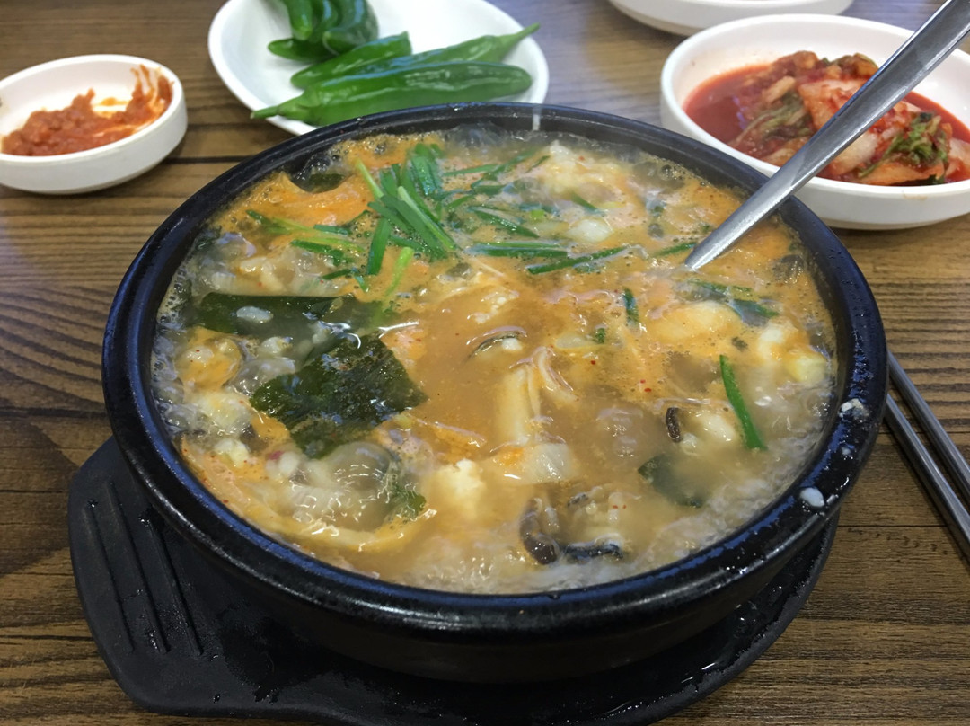 阴城郡餐馆和美食-Oyster World