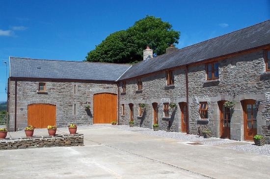Cilhendre Fawr Farm Cottages