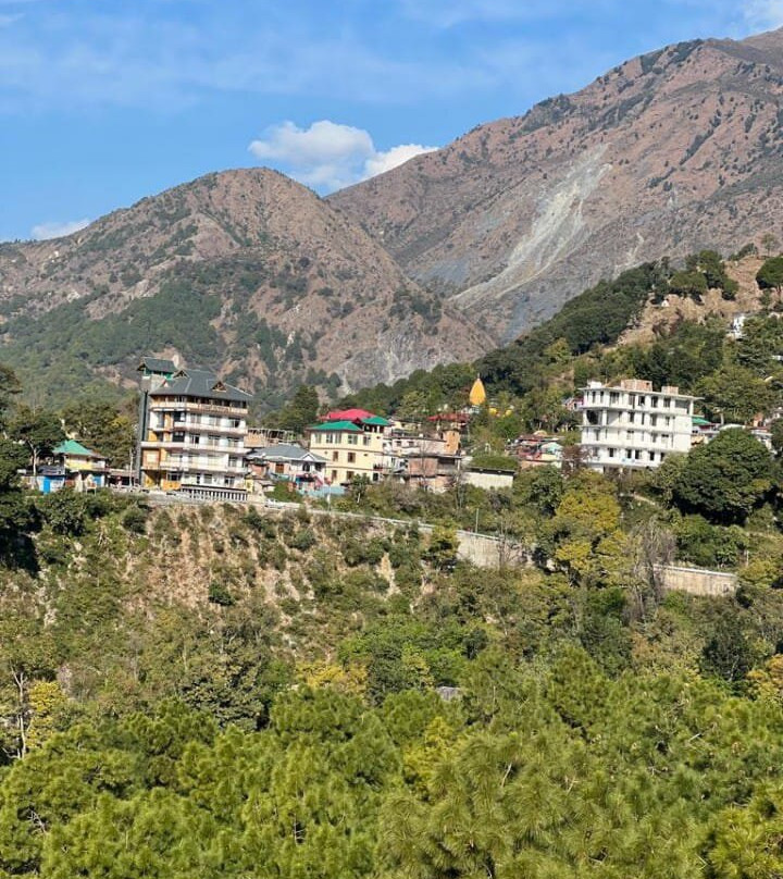 Hotel The Crown主图