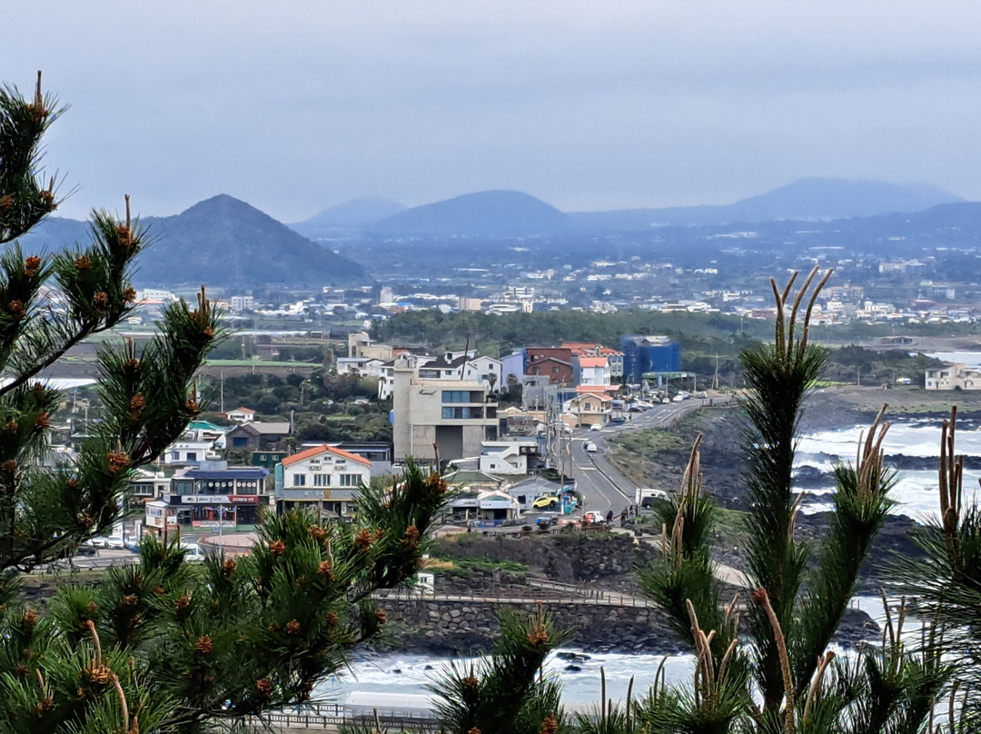 松岳山景点图片