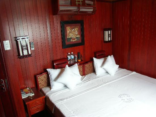 Bai Tu Long Bay-下龙湾必去景点