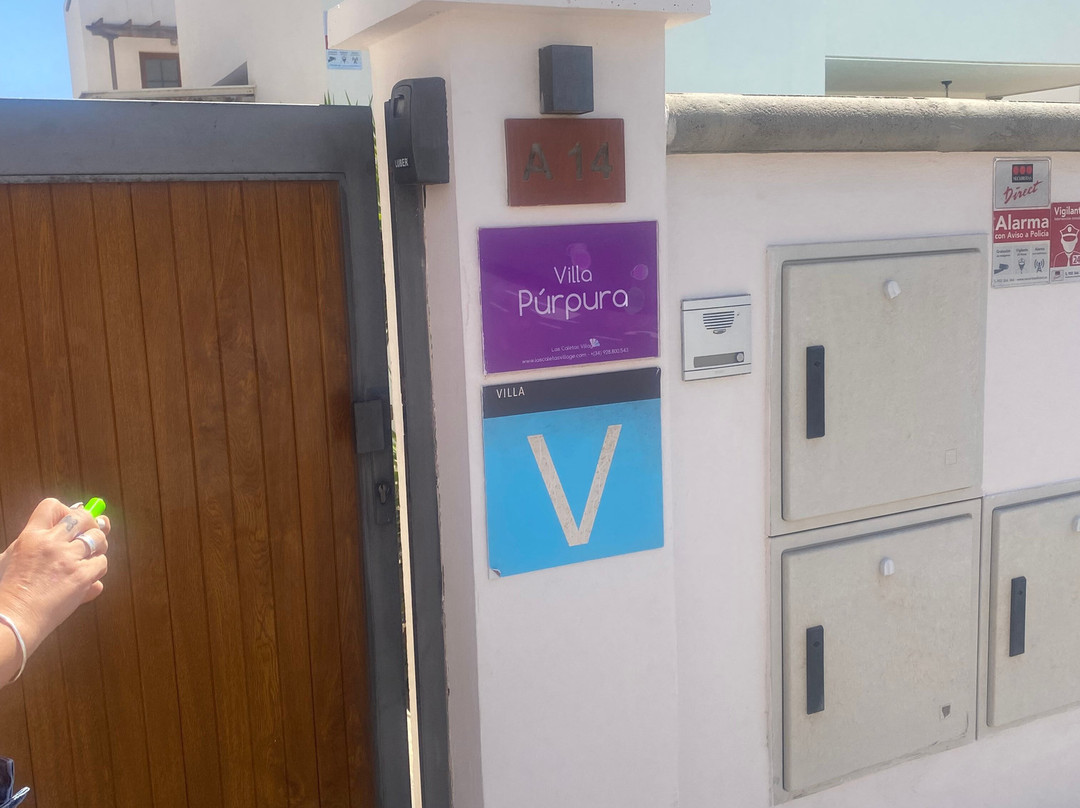 Las Caletas Village Costa Teguise主图