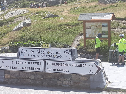 Col de la Croix-de-Fer-Saint-Sorlin-d'Arves必去景点