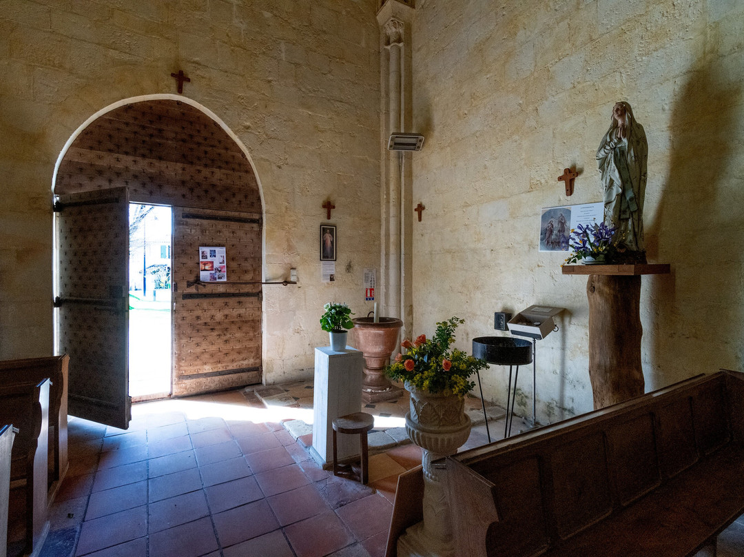 Eglise Saint-Hilaire en Pays Royannais景点图片