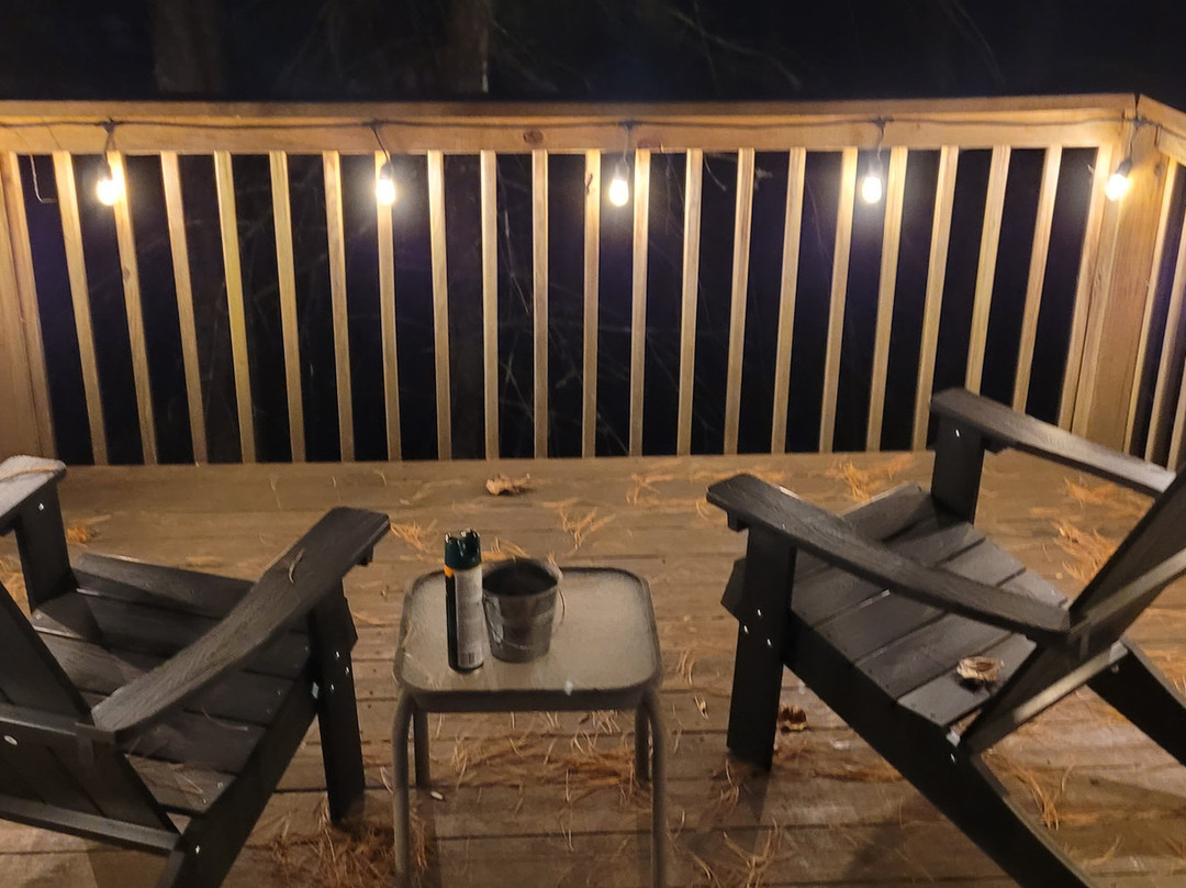 Rivers Edge Treehouse Resort主图