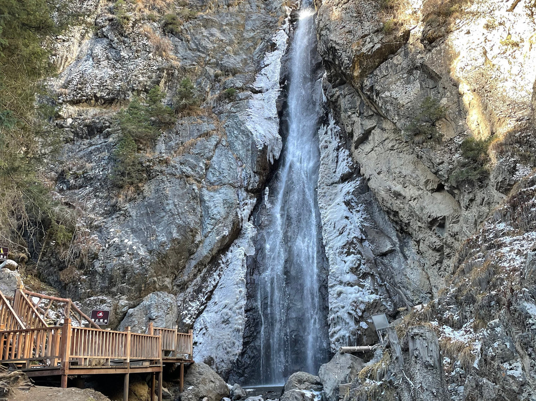 南山白杨沟风景区西白杨沟景点图片