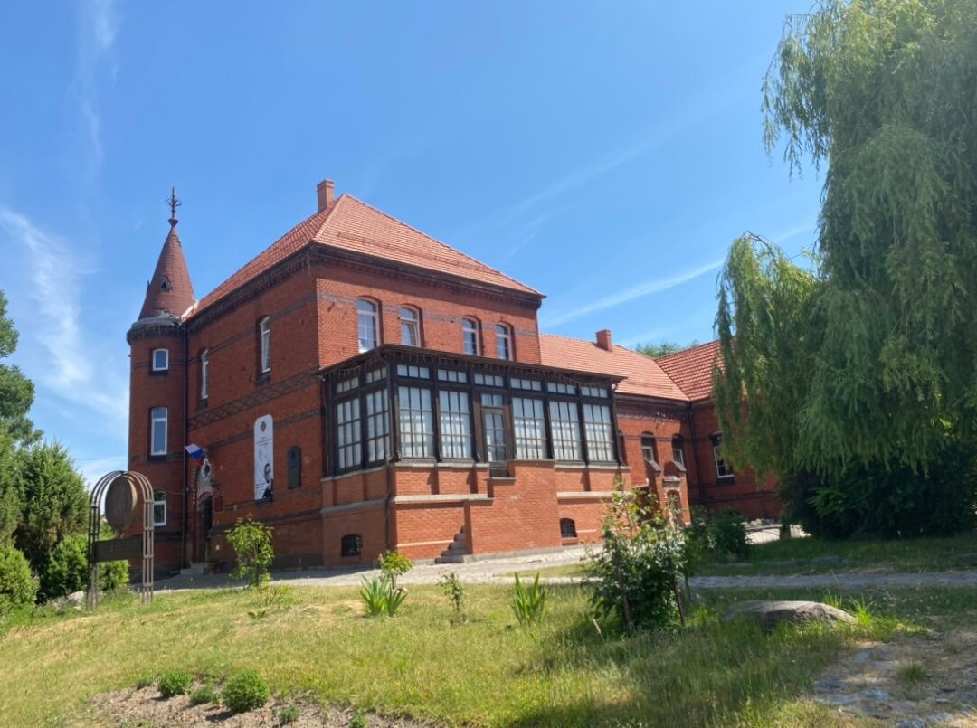 Complex of Cavalry Barracks Buildings景点图片