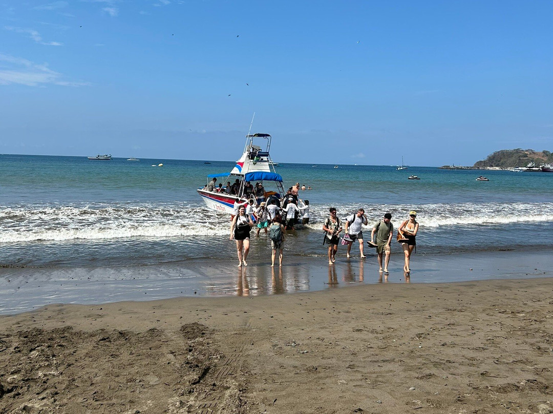 Tropical Tours Shuttles-蒙特祖玛必去景点